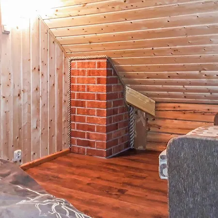 Stunning Home In Osiek With Wifi Feriehus